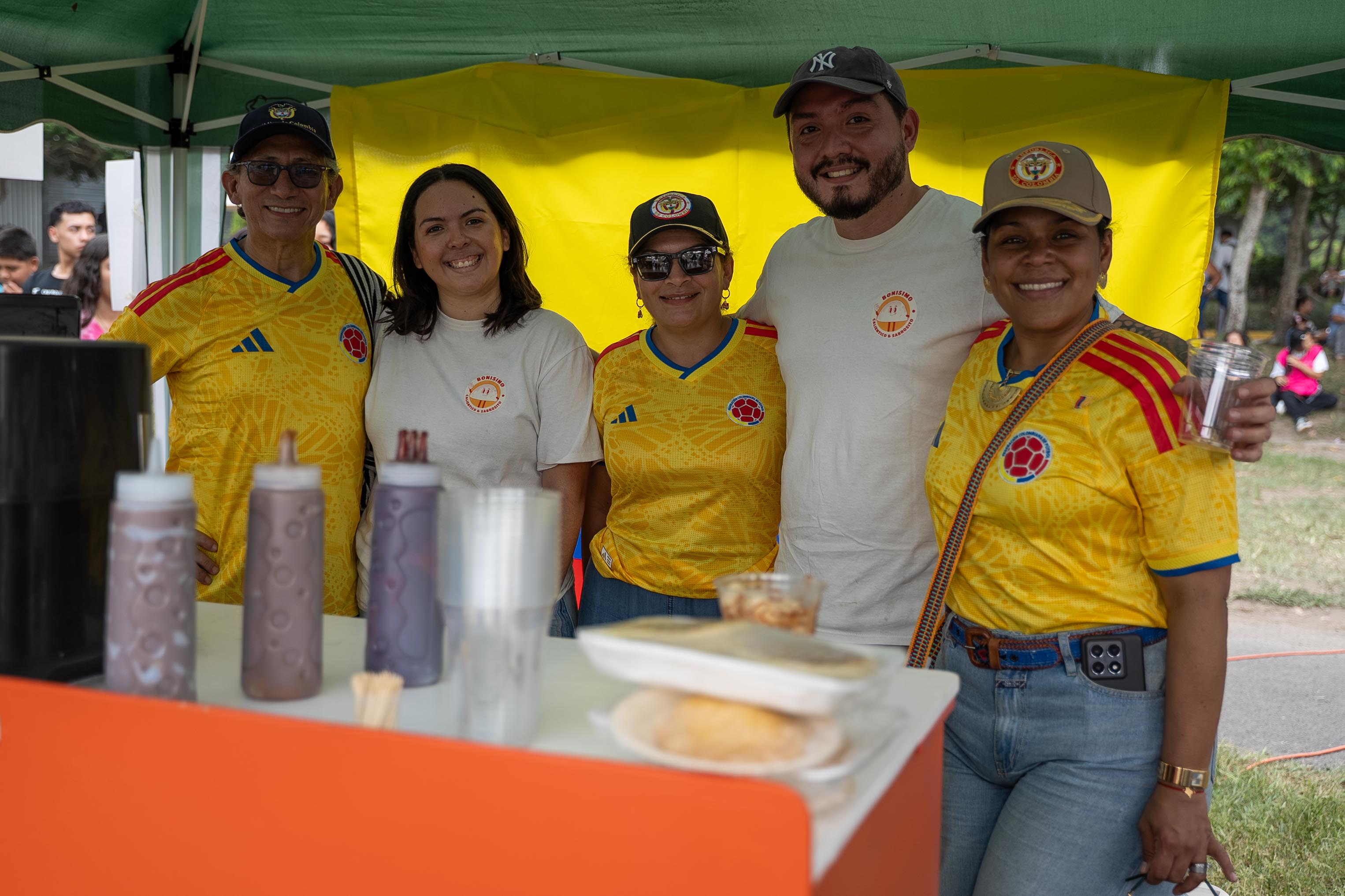 La Embajada de Colombia participó en el Festival Integrando Culturas para el Florecimiento Salvadoreño